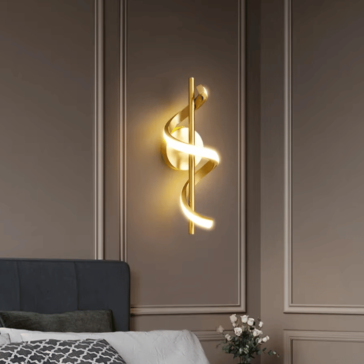 ARION - Applique Murale Chambre, LED Sculpturale à l'Aspect Élégant, Éclairage Raffiné