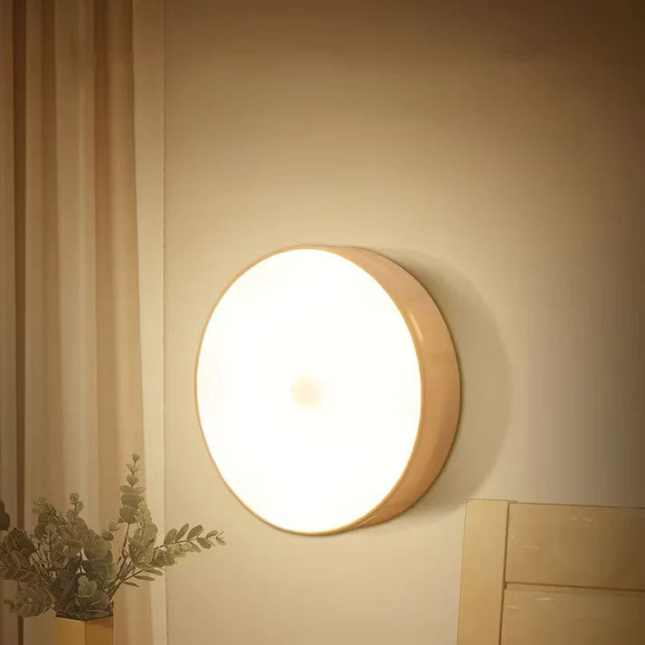 CYRANIS - Applique murale LED étanche IP54 avec détecteur de mouvement intégré, style moderne et éclairage élégant pour salle de bain