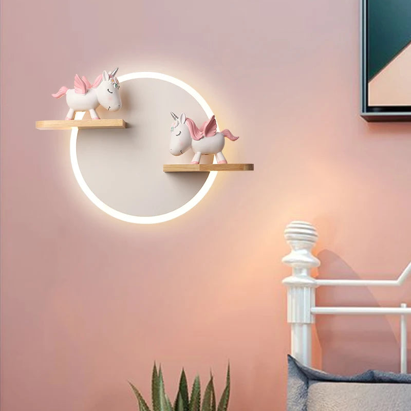 THERIS - Applique Murale Chambre Enfant, ludique avec LED circulaire, étagères en bois et figurines licorne, ambiance féérique