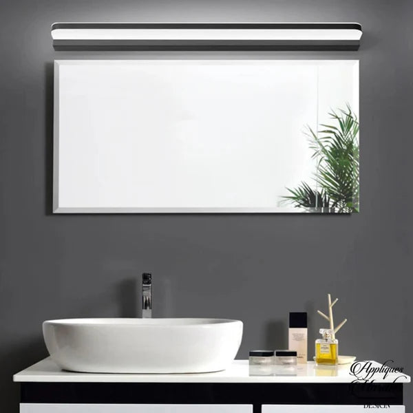 ELEXIA - Applique murale LED étanche IP54, longue et élégante, éclairage fonctionnel pour salle de bain